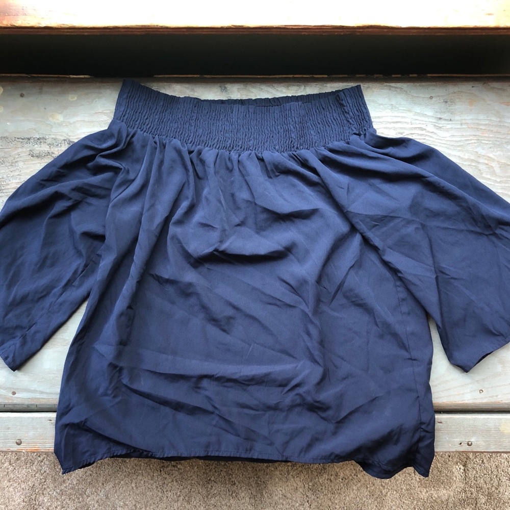 View by Walter Baker cold shoulder shirt